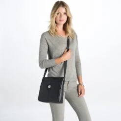 Selena Organizer -Fashion Accessories Store selena organizer black 3 38aeca62 66af 4f31 a2f9 3d842fdbfbc0